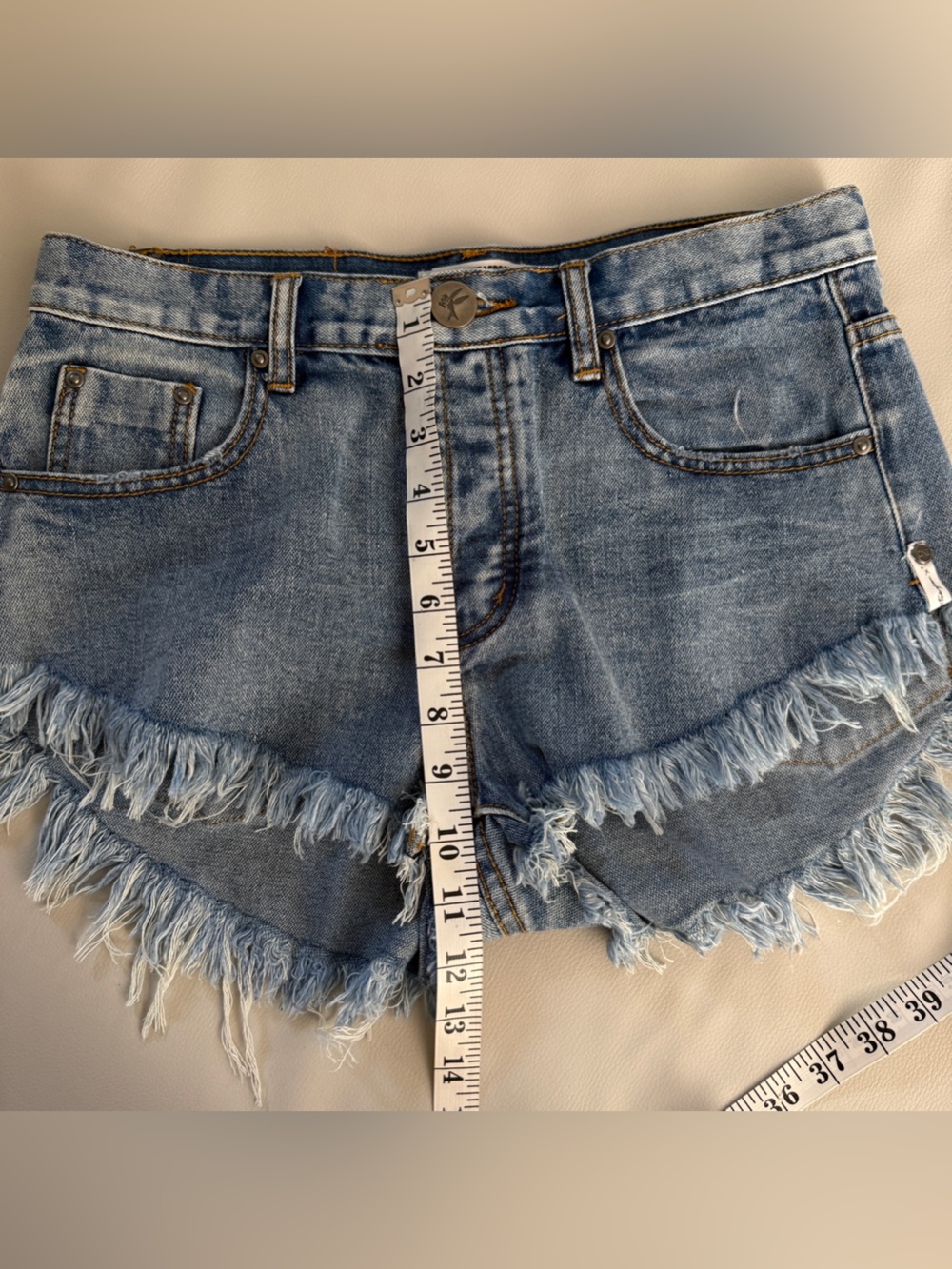 One Teaspoon Light Blue Denim Detail Shorts size 27
